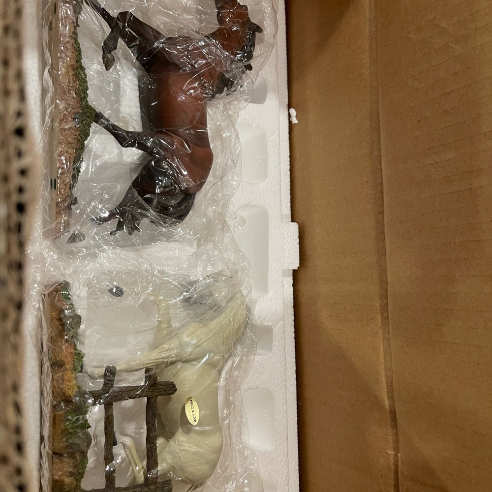 Set of 2 Danbury mint horses